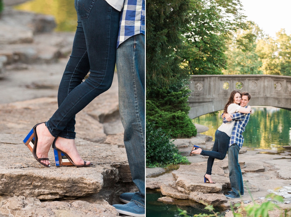 what to wear for engagement pictures, engagement session outfit inspiration, leah barry photography, cincinnati engagement pictures_0030.jpg